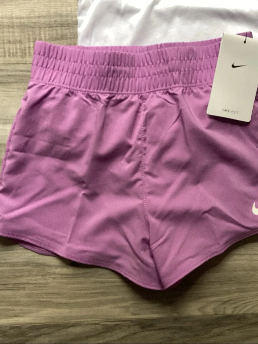 Nike Girls shorts outfit size 6X(NWT) ~PRICE IS FIRM,  NO OFFERS~ - Picture 2 of 4